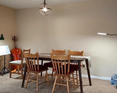10204 Ashbrooke Court - Photo Thumbnail 3