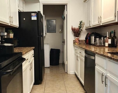 10204 Ashbrooke Court - Photo Thumbnail 1