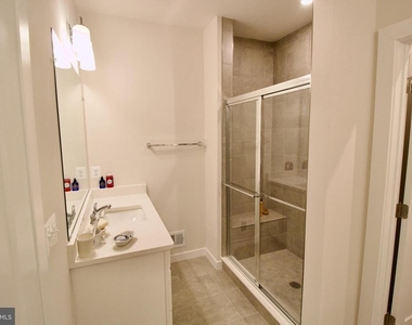 4619 Olivine Drive - Photo Thumbnail 16
