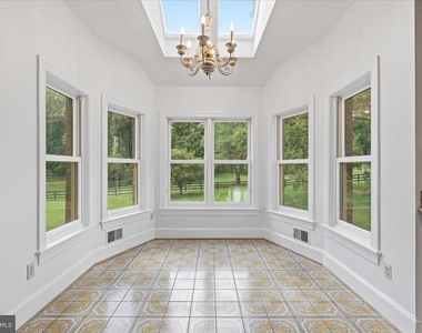 1051 Kelso Road - Photo Thumbnail 10