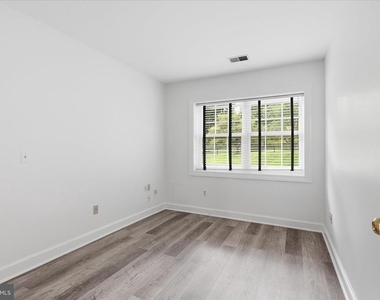1051 Kelso Road - Photo Thumbnail 26
