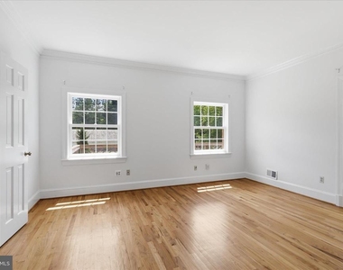 1051 Kelso Road - Photo Thumbnail 12
