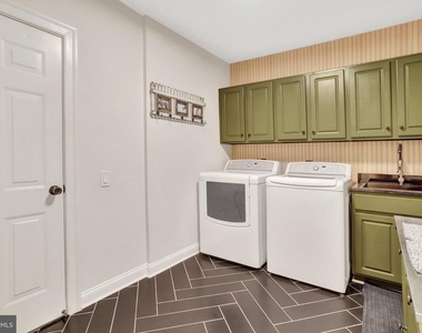 5231 Winter View Drive - Photo Thumbnail 55