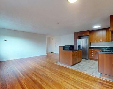 1200 S Arlington Ridge Road - Photo Thumbnail 3