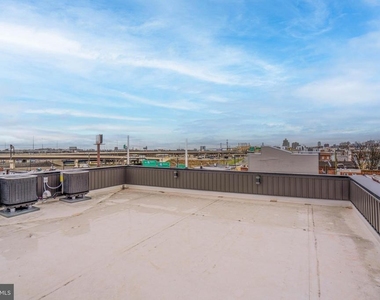 2323 E Cabot Street - Photo Thumbnail 25