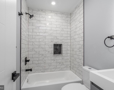 2323 E Cabot Street - Photo Thumbnail 21