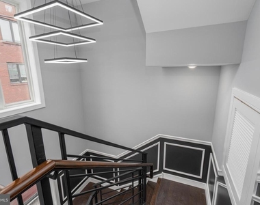2323 E Cabot Street - Photo Thumbnail 30