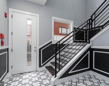 2323 E Cabot Street - Photo Thumbnail 29