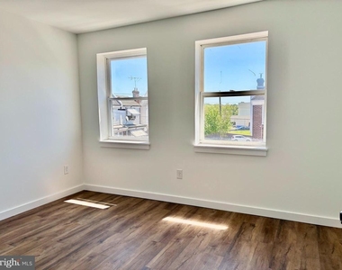 5819 Theodore Street - Photo Thumbnail 8