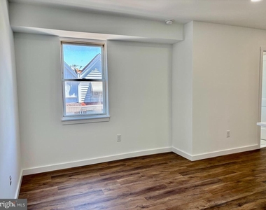 5819 Theodore Street - Photo Thumbnail 9