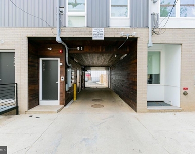 1250 N Taney - Photo Thumbnail 11
