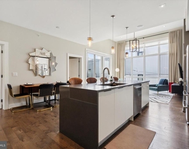 620 N 3rd Street - Photo Thumbnail 4
