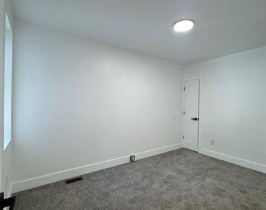2931 Turner Street - Photo Thumbnail 17