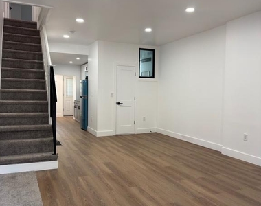2931 Turner Street - Photo Thumbnail 2