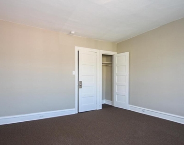 5768 N 20th Street - Photo Thumbnail 13