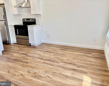 5819 Theodore Street - Photo Thumbnail 4