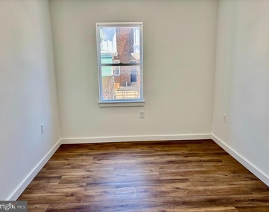 5819 Theodore Street - Photo Thumbnail 12