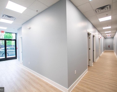 1420 Point Breeze Avenue - Photo Thumbnail 8