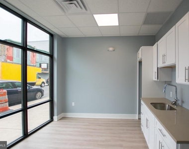 1420 Point Breeze Avenue - Photo Thumbnail 2