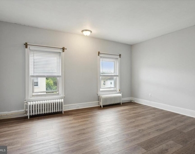 192 Dupont Street - Photo Thumbnail 10