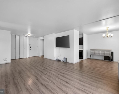 3600 Conshohocken Avenue - Photo Thumbnail 7