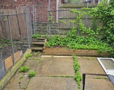 724 W Wingohocking Street - Photo Thumbnail 7