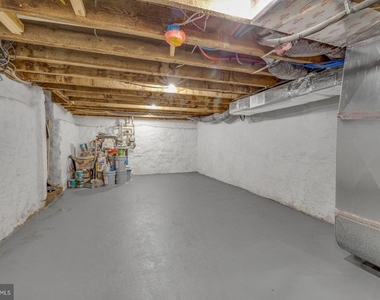 410 Diamond Street - Photo Thumbnail 10