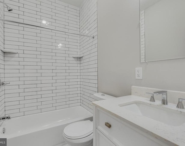 410 Diamond Street - Photo Thumbnail 4