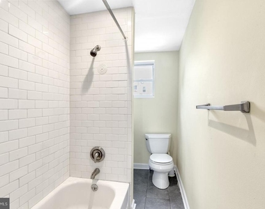 2033 E Letterly Street - Photo Thumbnail 17