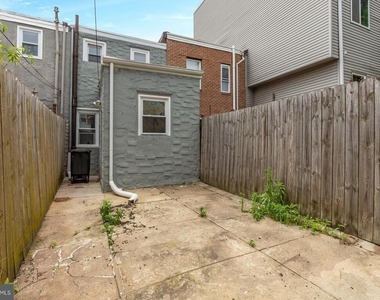 2033 E Letterly Street - Photo Thumbnail 9