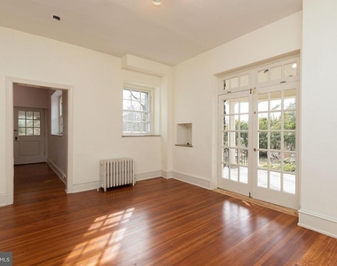 6610 Wissahickon Avenue - Photo Thumbnail 4