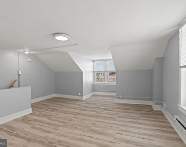 106 W 5th Street - Photo Thumbnail 19