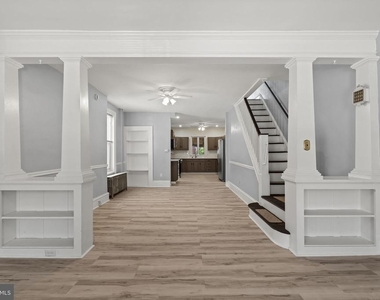 106 W 5th Street - Photo Thumbnail 5