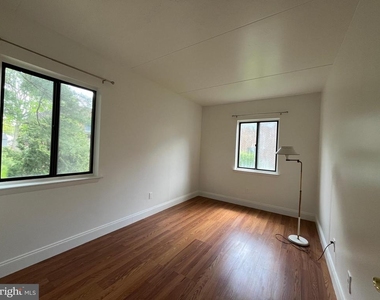 732 Putnam Boulevard - Photo Thumbnail 13