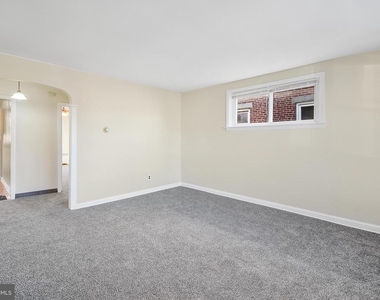 808 Windermere Road - Photo Thumbnail 1