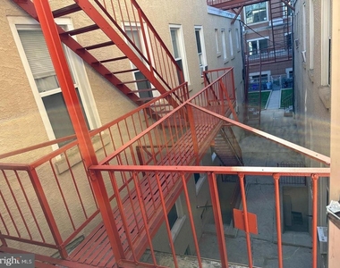 208 W Gay Street - Photo Thumbnail 10