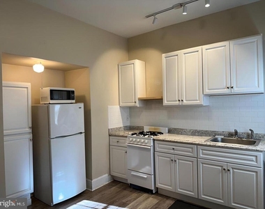 208 W Gay Street - Photo Thumbnail 4