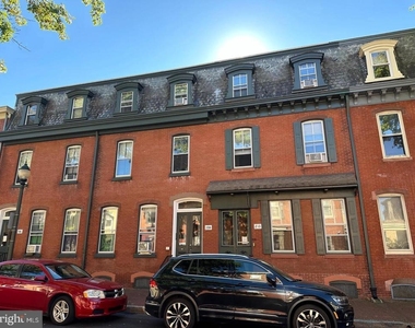 208 W Gay Street - Photo Thumbnail 1