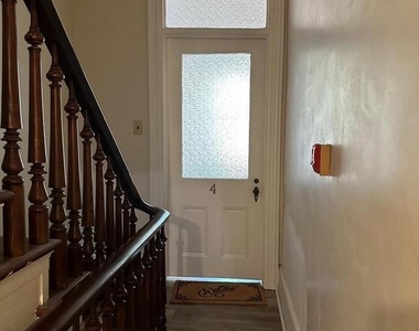 208 W Gay Street - Photo Thumbnail 2