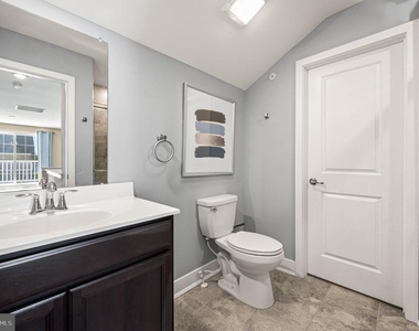 136 Alexandria Street - Photo Thumbnail 28