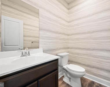 136 Alexandria Street - Photo Thumbnail 17