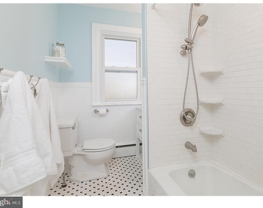 428 Lakeview Avenue - Photo Thumbnail 15
