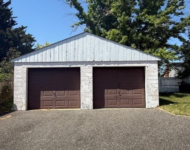 272 Elm Avenue - Photo Thumbnail 11