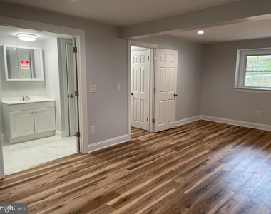 13 Glen Drive - Photo Thumbnail 17