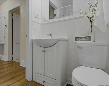 1007 Anarine Road - Photo Thumbnail 8