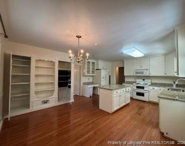 1513 Raeford Road - Photo Thumbnail 6