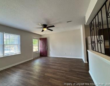 1313 Ireland Drive - Photo Thumbnail 2