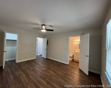 1313 Ireland Drive - Photo Thumbnail 9
