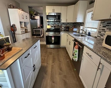 203 Mill Street - Photo Thumbnail 5