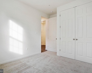 12229 Fallen Timbers Cir - Photo Thumbnail 20